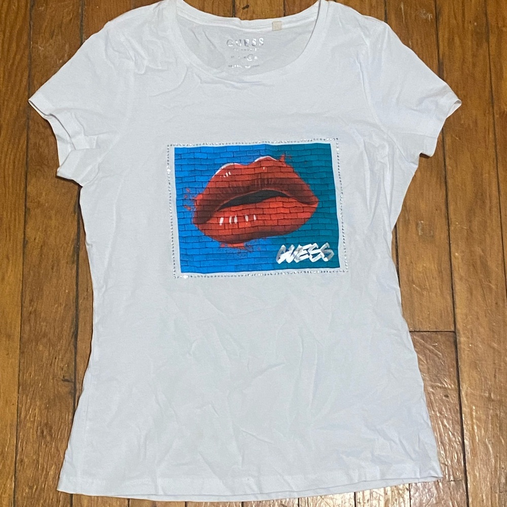 Y2K Guess Rhinestone Kiss Graphic Women Shirt Large